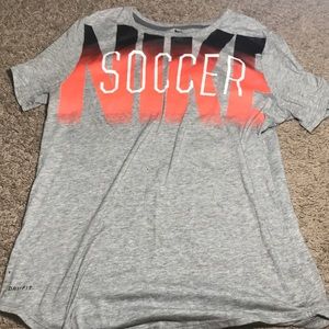 A tee shirt